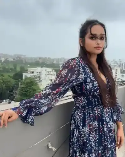 Thikri Escorts